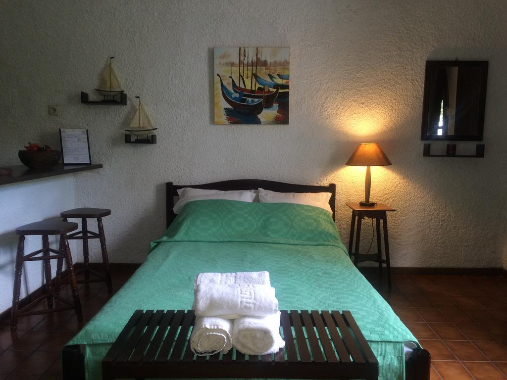 Studio with Garden View (2 Adults)