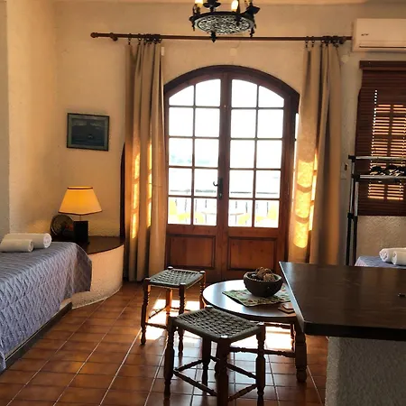 Villa Belmar Self-Catered Apartments-2