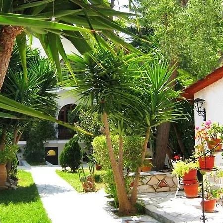Villa Belmar Self-Catered Apartments-3